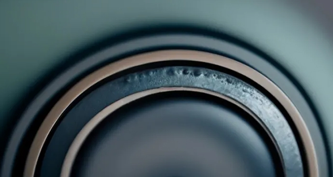 揭開橡膠制品“爛疤”之謎：它究竟是如何形成的？